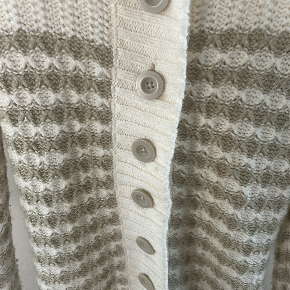 Arizona cream & taupe button down cardigan size small - Picture 2 of 8